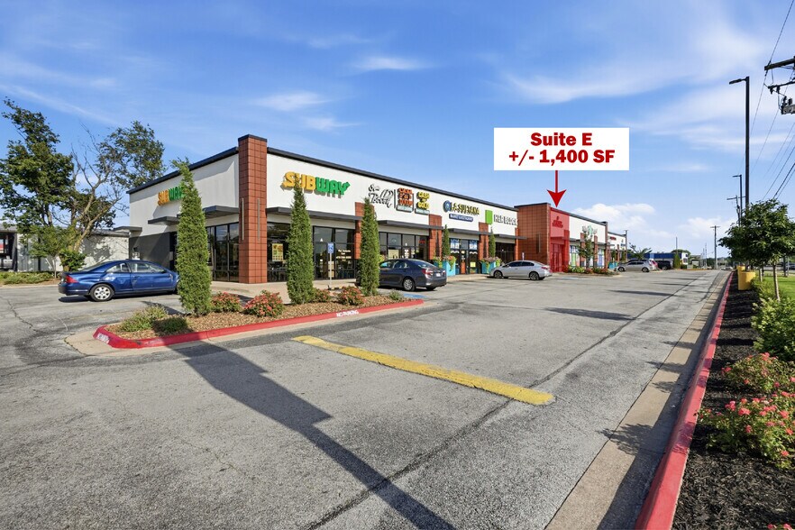 Primary Photo Of 2111 S Old Missouri Rd, Springdale Unknown For Lease