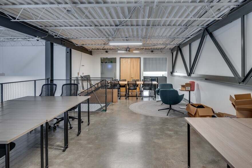 More Photos Of 613 Ewing Ave, Nashville Loft Creative Space For Lease