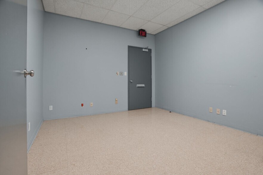 More Photos Of 3525 Prytania St, New Orleans Medical For Sale