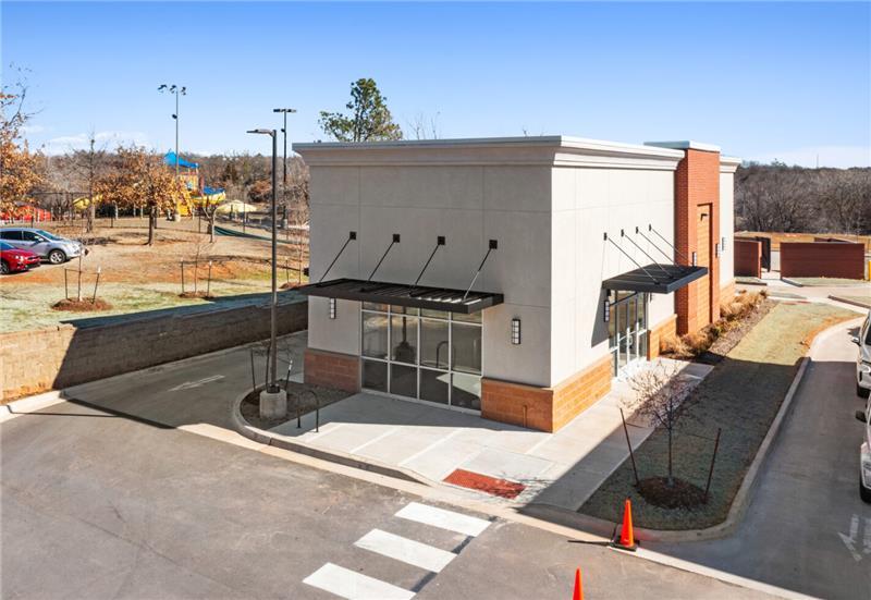 More Photos Of , Edmond General Retail For Sale