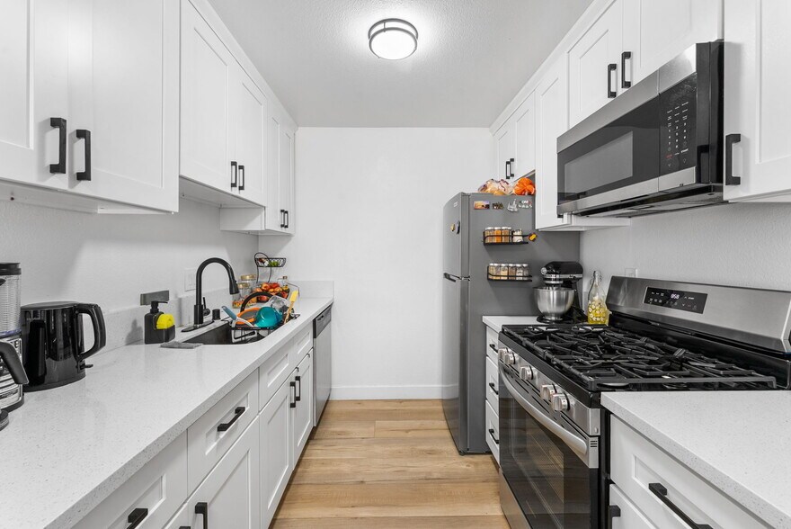 More Photos Of 441 Tremont St, Chula Vista Apartments For Sale