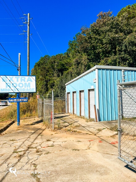 More Photos Of 2570 Flat Shoals Rd SE, Conyers Self Storage For Sale