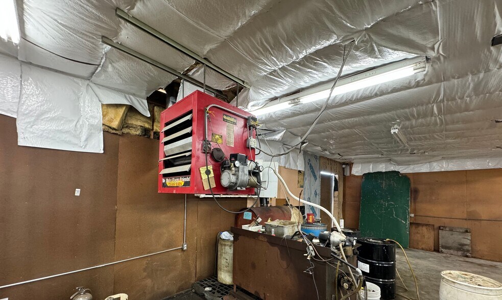 More Photos Of 405 S National Ave, Bremerton Service For Sale