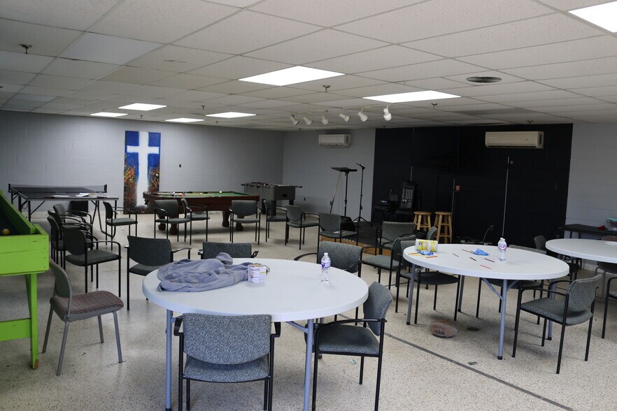 More Photos Of 225 Clover Ave, Comer Religious Facility For Sale