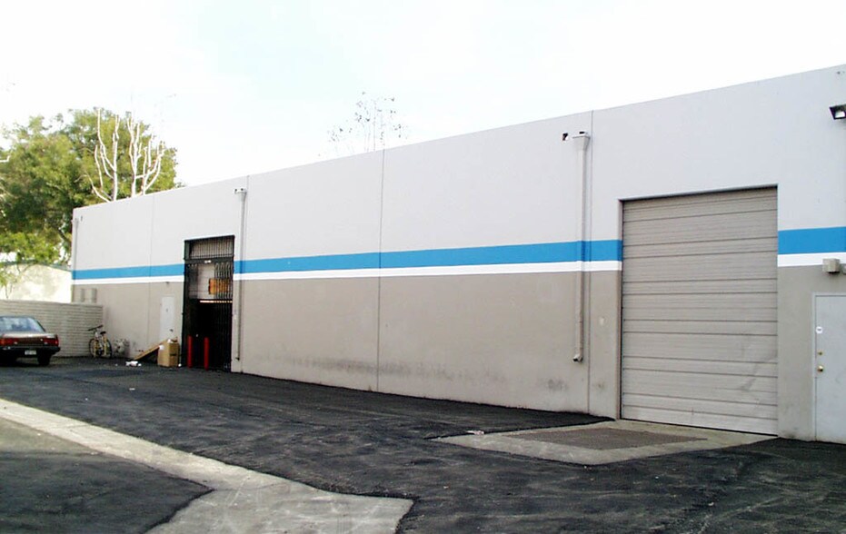 More Photos Of 10722 Trask Ave, Garden Grove Warehouse For Lease