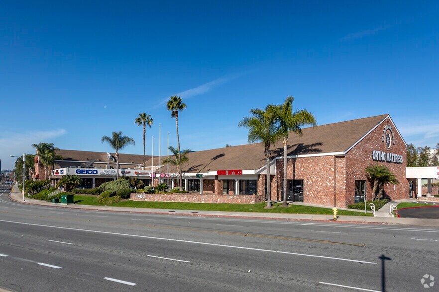 More Photos Of 1400 Camino de la Reina, San Diego Unknown For Lease