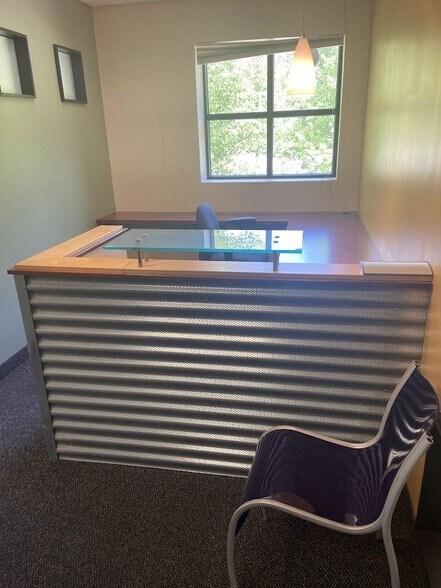 More Photos Of 94 River Rd, Hudson Distribution For Sale