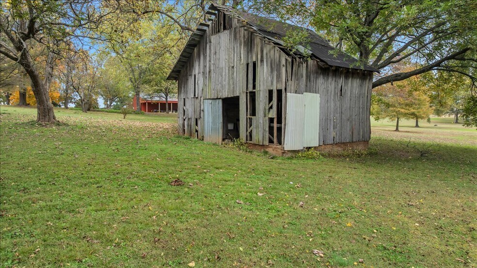 More Photos Of 1209 Ford Chapel Rd, Harvest General Retail For Sale