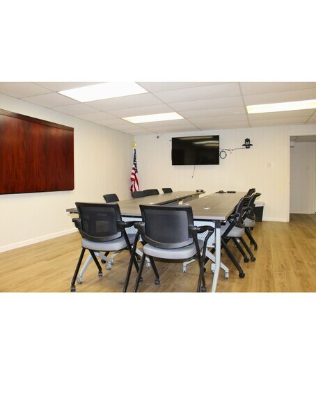 More Photos Of 112 SW HK Dodgen Loop, Temple Coworking Space