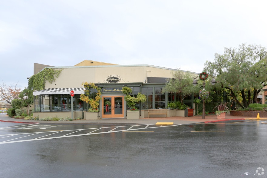 More Photos Of 770 Tamalpais Dr, Corte Madera Unknown For Lease