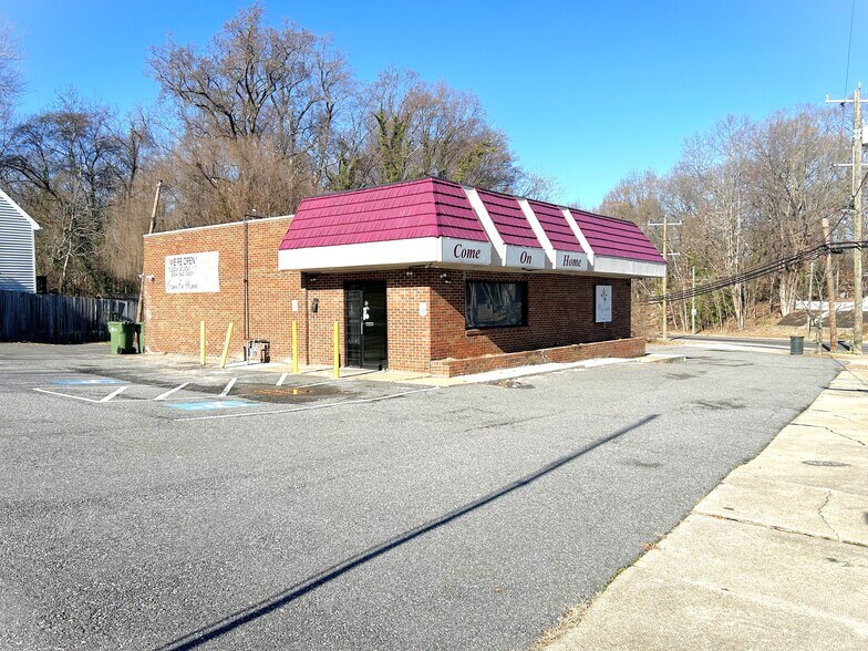 Primary Photo Of 4809 Parker St, Richmond Restaurant For Lease