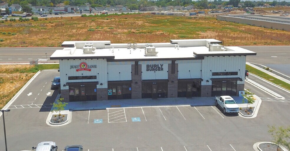 More Photos Of 2970 W 4000 South, West Haven Storefront For Lease