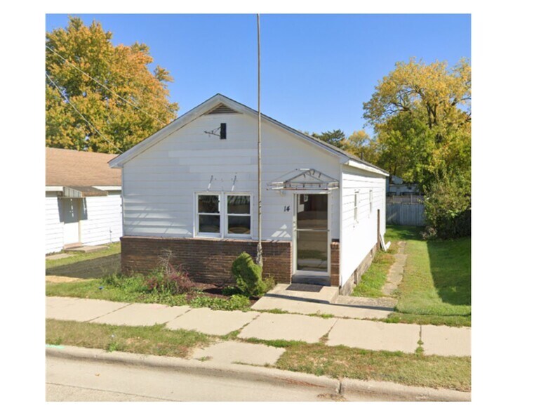 More Photos Of 10-12 S Somonauk Rd, Cortland Office Residential For Sale