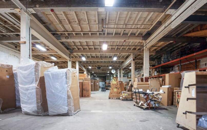 More Photos Of 725 Southbridge St, Worcester Warehouse For Lease