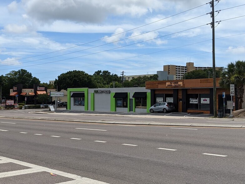 More Photos Of 528 S Missouri Ave, Clearwater Storefront Retail Office For Lease