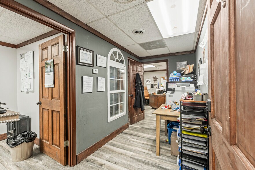 More Photos Of 1100 Winchester Hwy, Fayetteville Freestanding For Sale