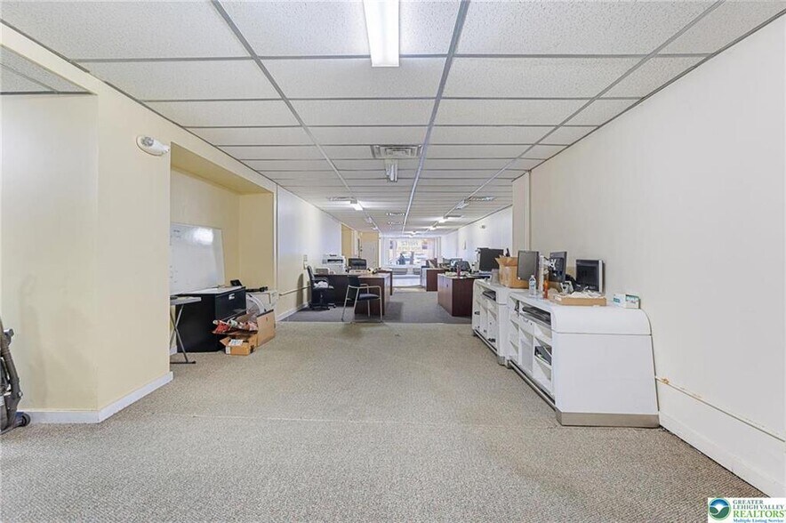 More Photos Of 915 W Hamilton St, Allentown Office Residential For Sale