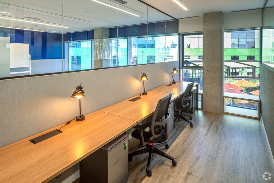 More Photos Of 99-101 Passeig de Joan de Borbó Comte de Barcelona, Barcelona Coworking Space