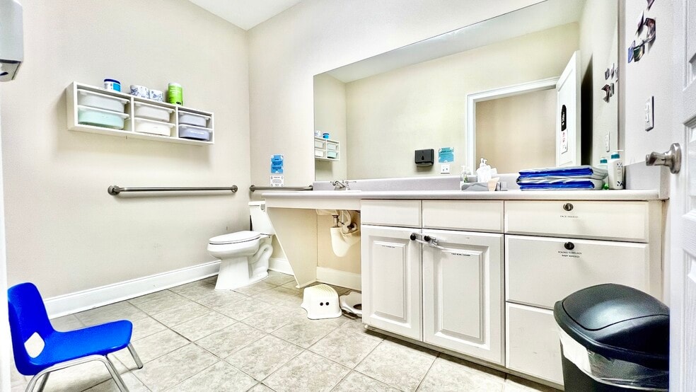 More Photos Of 4080 McGinnis Ferry Rd, Alpharetta Office For Sale