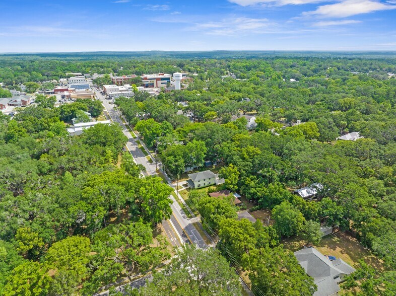 More Photos Of 309 S Main St, Brooksville Specialty For Sale