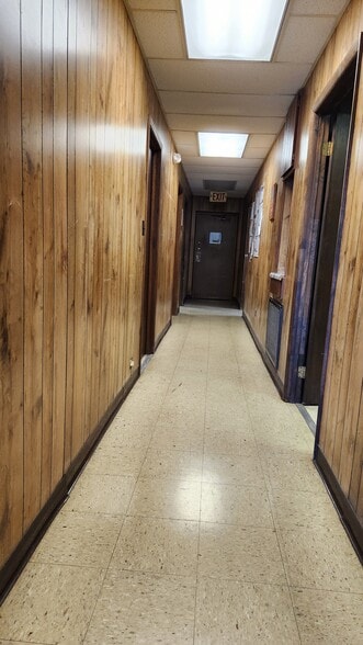 More Photos Of 5300 S Middlebrook Pike, Knoxville Industrial For Sale