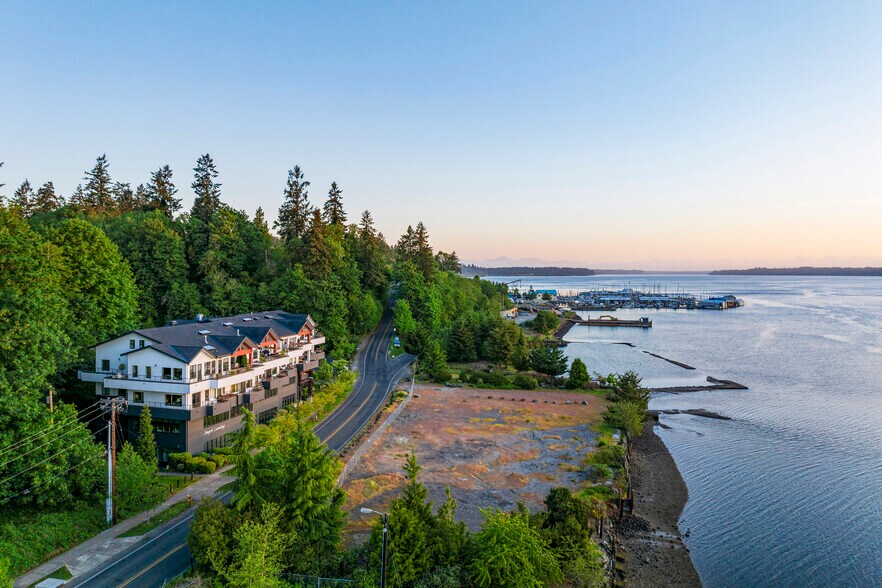 More Photos Of 1801 Bay NW dr, Olympia Office For Sale
