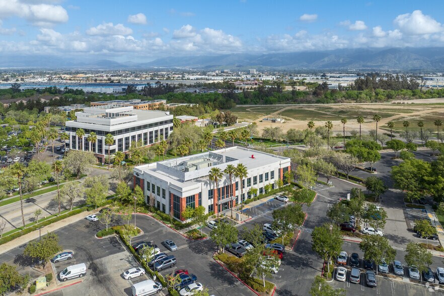 More Photos Of 473 E Carnegie Dr, San Bernardino Coworking Space