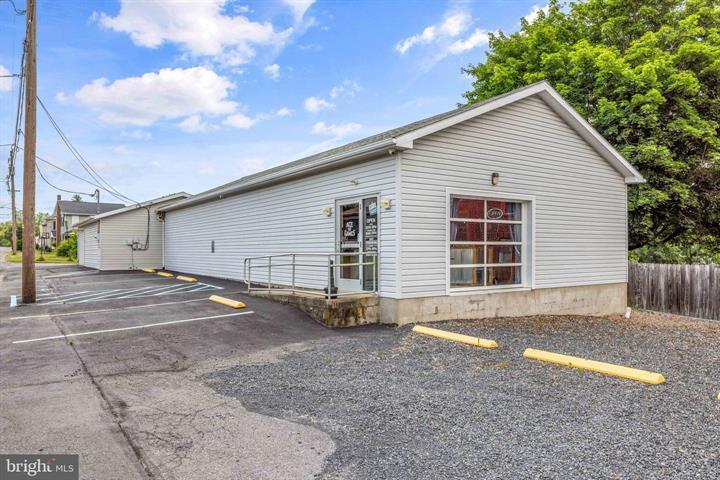 More Photos Of 140 S Market St, Elysburg Office For Sale