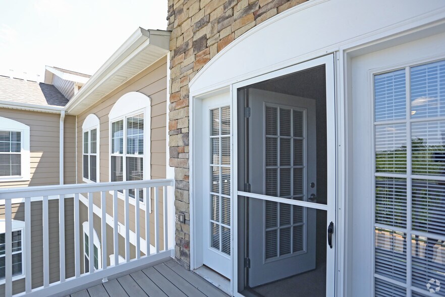 More Photos Of 13350 S Greenwood St, Olathe Apartments For Sale