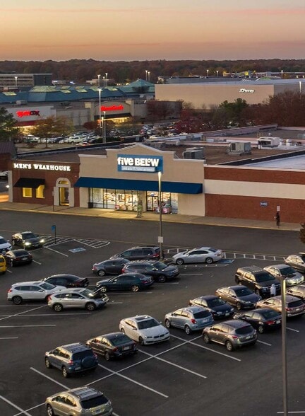 More Photos Of 11300-11390 Midlothian Tpke, Richmond General Retail For Lease