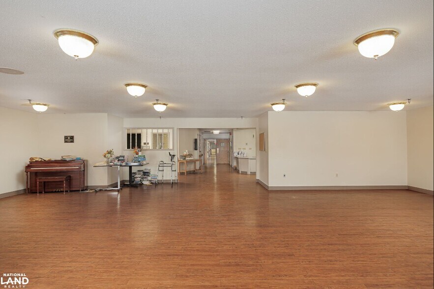 More Photos Of 300 Cedar St, Tarkio Skilled Nursing Facility For Sale