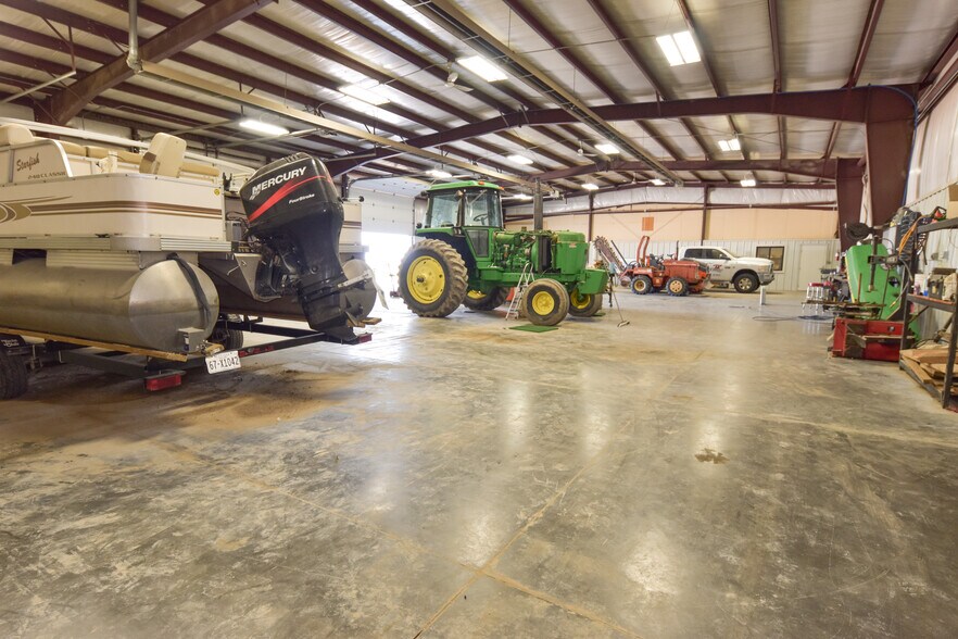 More Photos Of 36154 Enterprise, Trenton Light Manufacturing For Sale