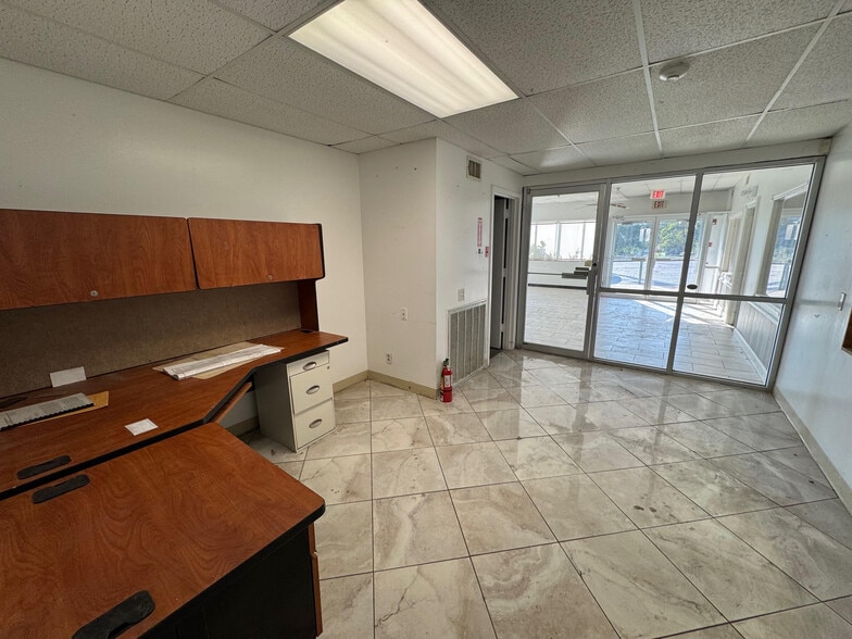 More Photos Of 2430 NY-32, New Windsor Warehouse For Lease