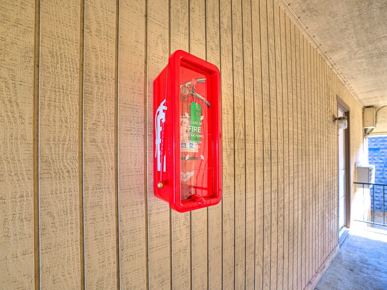 More Photos Of 6401 NW Oak Ave, Lawton Apartments For Sale