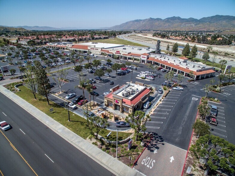 More Photos Of 43430 Florida Ave, Hemet General Retail For Lease
