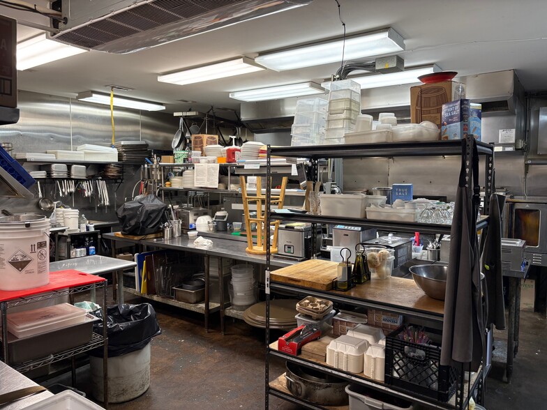 More Photos Of 1134 Washington St E, Lewisburg Restaurant For Sale