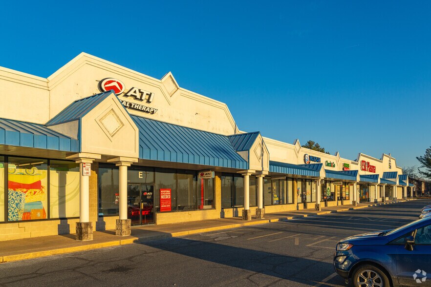 More Photos Of 261-283 N Dupont Hwy, Dover Storefront For Lease