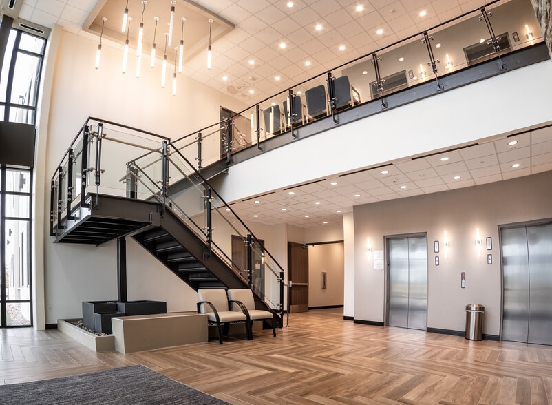 More Photos Of 204 Medical Dr, Sherman Medical For Lease