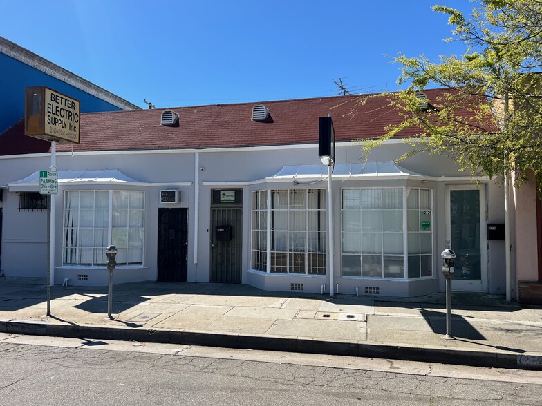 Primary Photo Of 2729-2735 S Robertson Blvd, Los Angeles Storefront For Sale