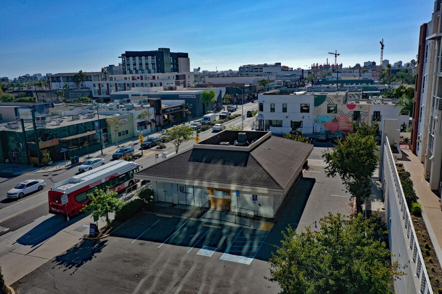 More Photos Of 3152 University Ave, San Diego Restaurant For Lease