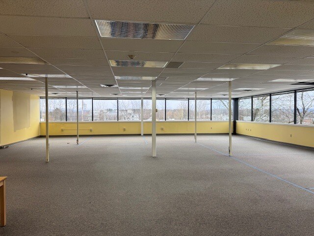 More Photos Of 19 Theodore Roosevelt Hwy, Colchester Office For Sale
