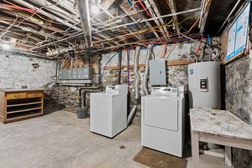 More Photos Of 2003 W 10th Ave, Spokane Apartments For Sale