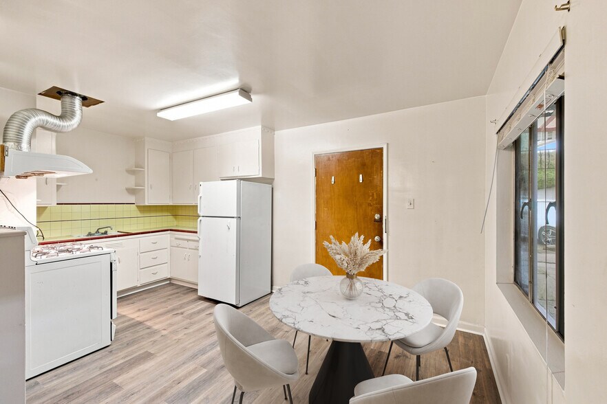 More Photos Of 3732-3744 Grand Ave, Oakland Multifamily For Sale