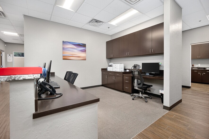 More Photos Of 2804 SW 134th St, Oklahoma City Medical For Sale