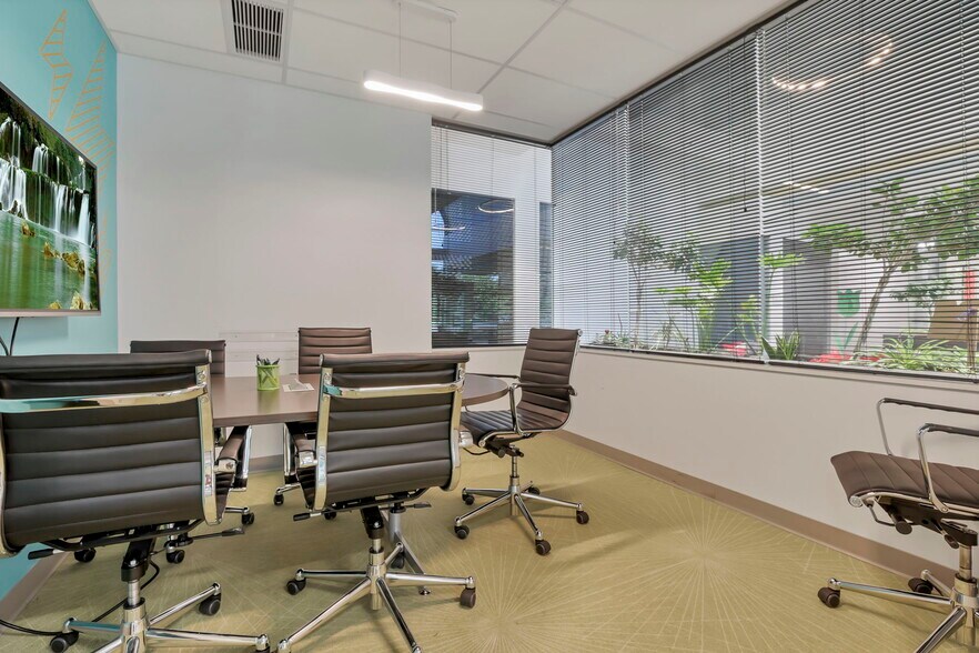 More Photos Of 5500 Frantz Rd, Dublin Coworking Space