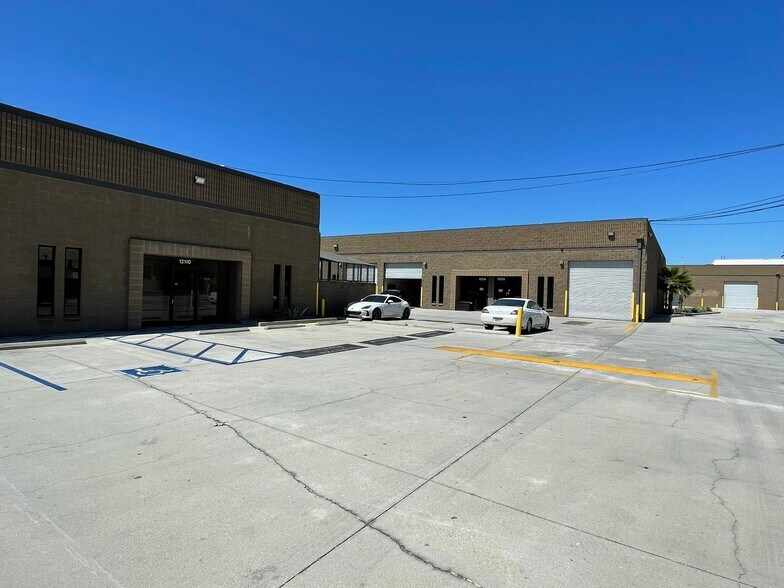 More Photos Of 12112-12126 Sherman Way, North Hollywood Unknown For Lease