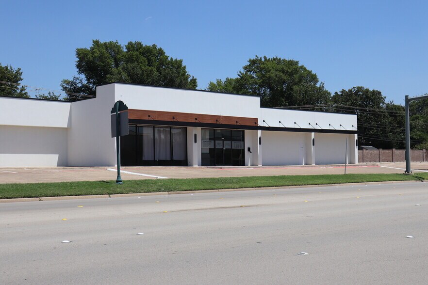 More Photos Of 1212-1222 Melbourne Rd, Hurst Unknown For Lease