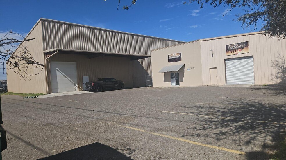 More Photos Of 2506 W Exprwy 83, Mission Warehouse For Sale