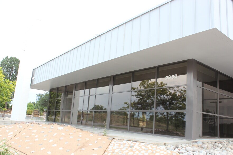 More Photos Of 2950 S Havana St, Aurora Unknown For Lease