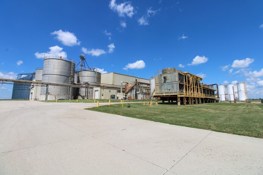 More Photos Of 6059 159th St, Galva Food Processing For Sale